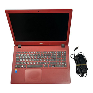 Ноутбук Acer Aspire E5-573 + laadija (4 фото из 4)