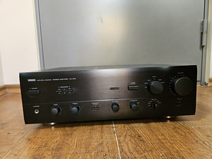 Yamaha AX-570 стерео Hi‑Fi интегрированный усилитель (1 фото из 3)