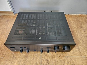 Yamaha AX-570 стерео Hi‑Fi интегрированный усилитель (2 фото из 3)