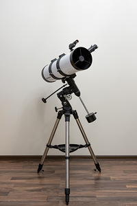 Teleskoop BRESSER Pegasus 130/650 EQ3 (2 foto / 5)