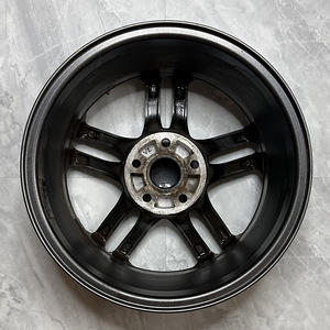 Литые диски универсальные Vag 5x112 Audi, Volkswagen, Skoda (4 фото из 8)