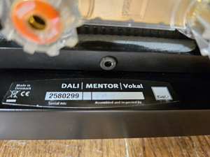 DALI Mentor Vokal premium-klassi keskkõlar (6 foto / 6)
