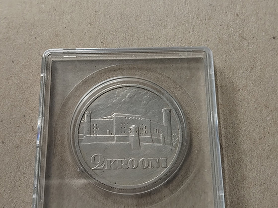 Hõbemünt 2 krooni 1930 Toompea (kapslis)