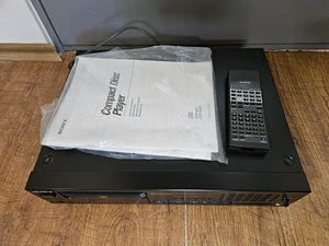 Sony CDP-915 Compact Disc Player (2 foto / 3)