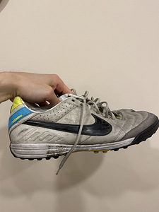 Nike jalgpallisaapad (1 foto / 7)