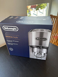 Delonghi Dedica pump, black/inox - Espresso machine (2 foto / 5)