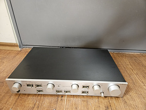 Luxman C-120A стерео предусилитель Duo-Beta (2 фото из 3)