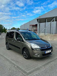 Продам Citreon Berlingo Multispace (4 фото из 8)
