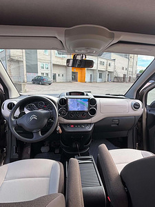 Продам Citreon Berlingo Multispace (6 фото из 8)
