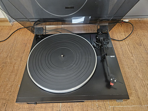Fisher MT-30 HiFi rihmülekandega stereo-plaadimängija (4 foto / 4)