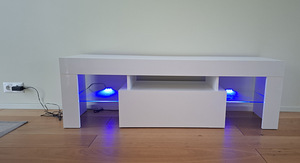 TV alus (2 foto / 5)