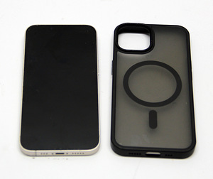 Телефон Apple iPhone 14 128GB (2 фото из 3)
