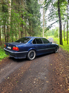 BMW 730d e38 (3 фото из 5)