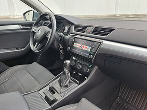 SKODA SUPERB 1.6DIISEL,88KW ,MANUAAL (11 foto / 15)
