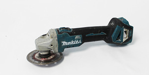Nurklihvmasin Makita DGA511 125mm muutuva kiirusega (2 foto / 2)