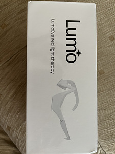 Очки Lumo для области под глазами с красным светом (1 фото из 4)