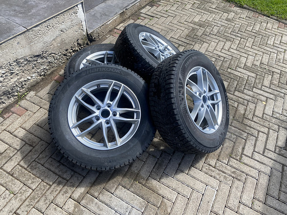 5x112 valuveljed + naastrehvid