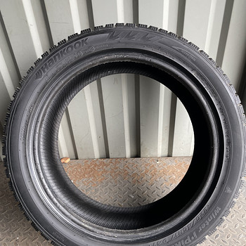 Шины 225/45R17
