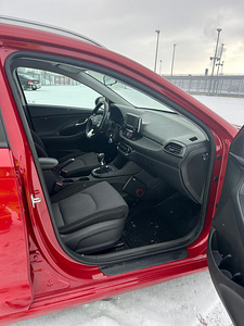 Hyundai i30 1.6 crdi универсал 2018 г. (6 фото из 14)