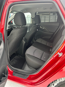 Hyundai i30 1.6 crdi универсал 2018 г. (13 фото из 14)