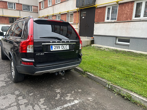 Volvo XC90 (4 фото из 6)