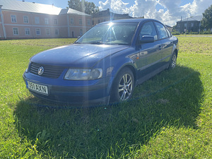 Vw Passat (2 фото из 9)