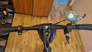 Kugoo M4 pro (1 фото из 3)