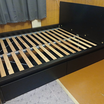 Voodi 160x200 Ikea malm