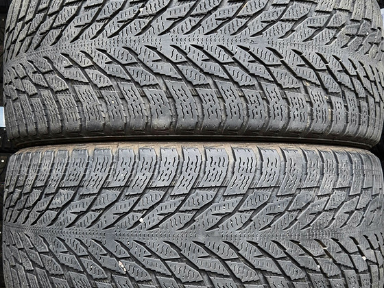 R20 Nokian M+S 235/35/20 - установка