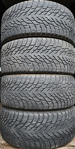 R20 Nokian M+S 235/35/20 - установка (1 фото из 1)