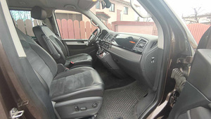 VW Multivan 2016 MANUAL (9 foto / 14)