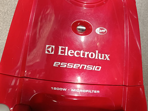 Electrolux Essensio (6 фото из 10)