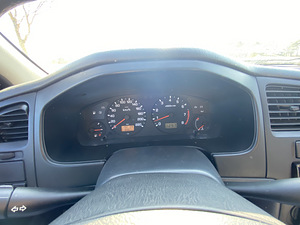Nissan Primera (4 фото из 11)