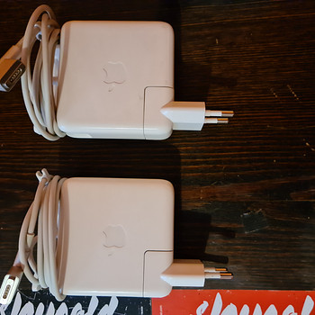 Apple 60W MagSafe 1 laadija koos MagSafe 2 adapteriga