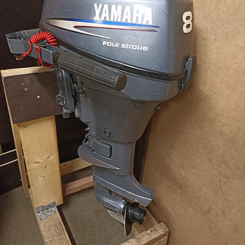 Мотор Yamaha 8л.с. четырехтактный.