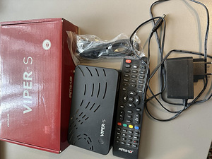 Satelliittelevisiooni digiboks (2 foto / 3)
