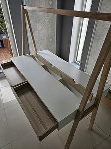 Müüa stiilne mööblikomplekt – kirjutuslaud + riiul (3 foto / 5)