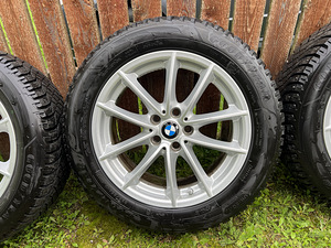 Naastrehvid 225/55 R17 Goodyear Ultra Grip Arctic 2 BMW G30 (4 foto / 10)
