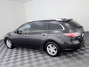 Mazda 6 Elegance ATM 2.0 108kW (4 фото из 7)