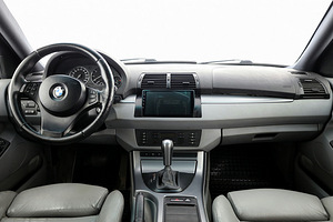 BMW X5 Sportpakett Facelift ATM 3.0 D 160kW (5 foto / 8)