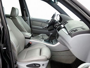BMW X5 Sportpakett Facelift ATM 3.0 D 160kW (6 foto / 8)