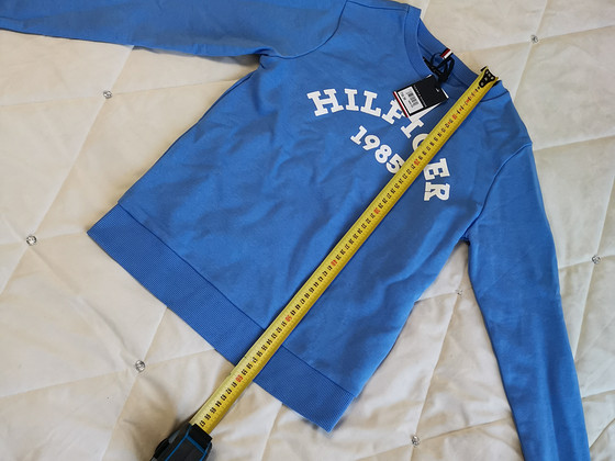 Новая толстовка Tommy Hilfiger, р. 152