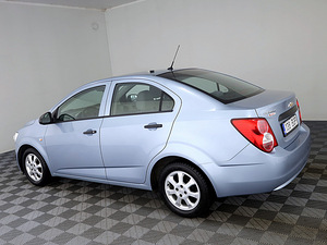 Chevrolet Aveo Comfort 1.2 51kW (4 foto / 7)