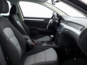 Skoda Superb Comfortline LPG ATM 1.8 118kW (6 foto / 8)