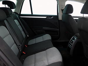 Skoda Superb Comfortline LPG ATM 1.8 118kW (7 foto / 8)