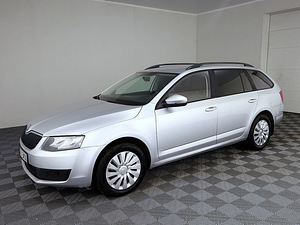 Skoda Octavia Comfortline 4x4 2.0 TDI 110kW (2 фото из 7)