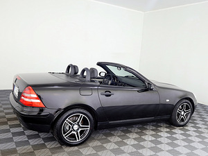 Mercedes-Benz SLK 200 Luxury ATM 2.0 100kW (3 фото из 8)