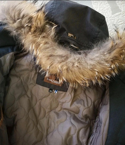 Icepeaki talveparka suuruses 44 (3 foto / 3)