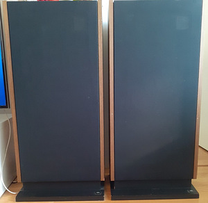 JBL J350 HiFi 3-полосная акустическая система (1 фото из 1)
