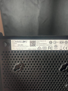 COMMSCOPE SF2400E ONU (2 foto / 3)